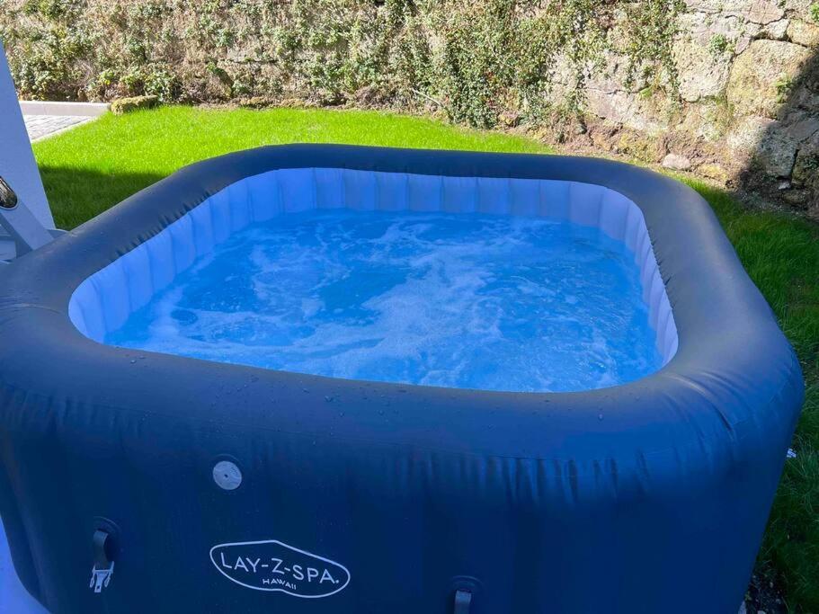 4younic Glonn1 * Boxspring * Jacuzzi * Netflix*65“ * Glonn