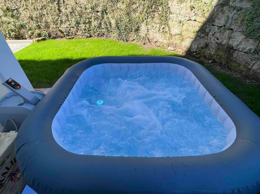 4younic Glonn1 * Boxspring * Jacuzzi * Netflix*65“ Glonn